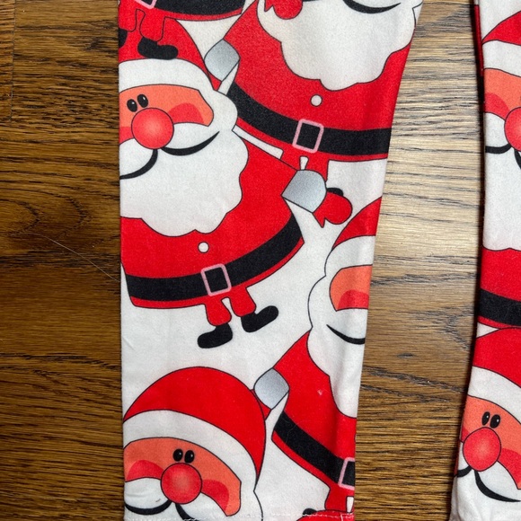 Festive Christmas Holiday Girls Santa Print Leggings Size 4 - Picture 3 of 10